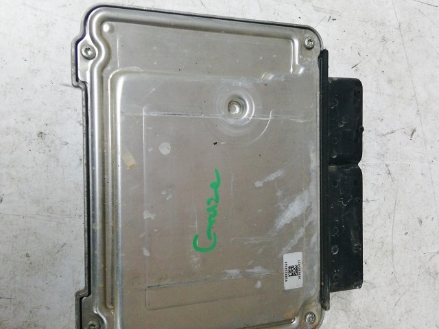 Chevrolet Cruze 2008-2012 2,0 16v Diesel motorvezérlő használt   0281015445 , 96983951