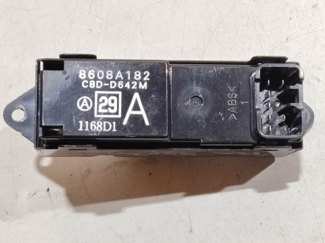 Peugeot 4007 2007-2013 ablakemelő kapcsoló  használt  jobb első