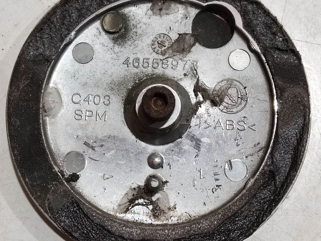 205752 Alfa Romeo MiTo 2008-2013, Alfa 147 2000-2005 első embléma