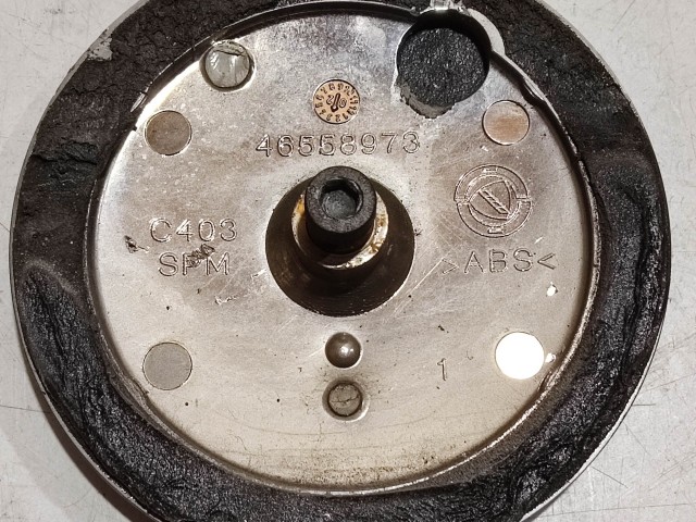 205753 Alfa Romeo MiTo 2008-2013, Alfa 147 2000-2005 első embléma