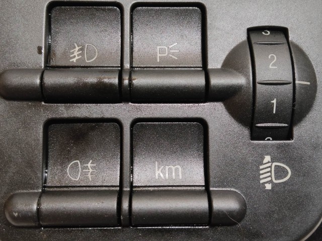 205759 Alfa Romeo 159, Brera, Spider ködlámpa kapcsoló 156056255