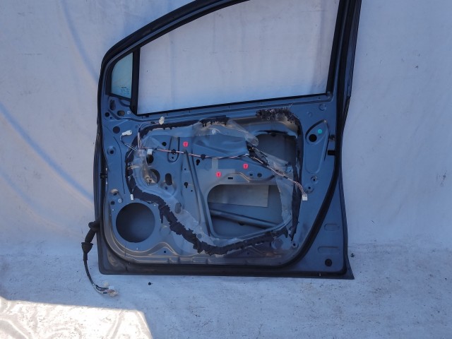 206133 Toyota Yaris II. 2006-2011 5 ajtós jobb első ajtó