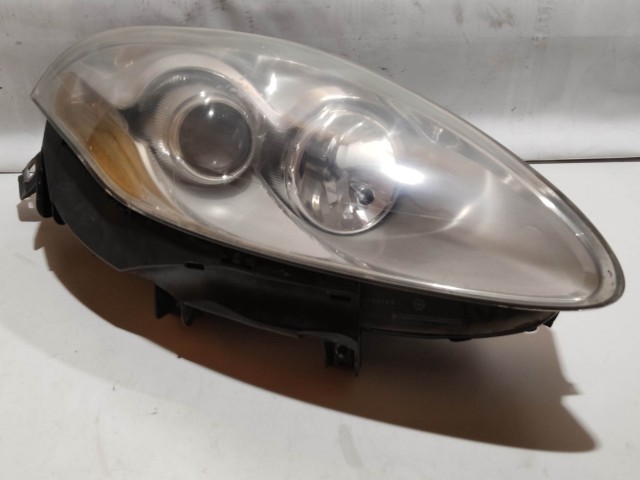 205811 Fiat Bravo 2007-2014 jobb első fényszóró 51757536
