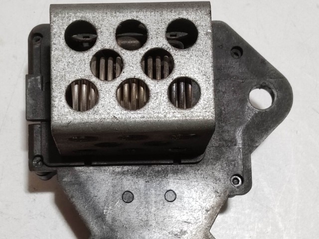 Citroen Berlingo 2008-2018 2008-2018 hűtőventilátor előtét ellen állás  használt 