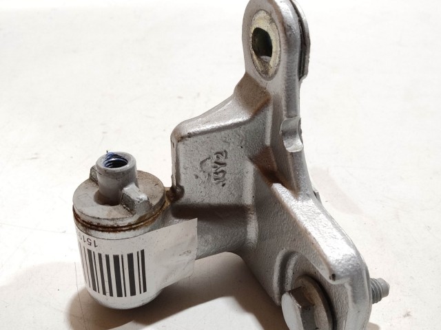 Mercedes Benz B-Class W245 2005-2011 Ajtózsanér használt  bal első alsó