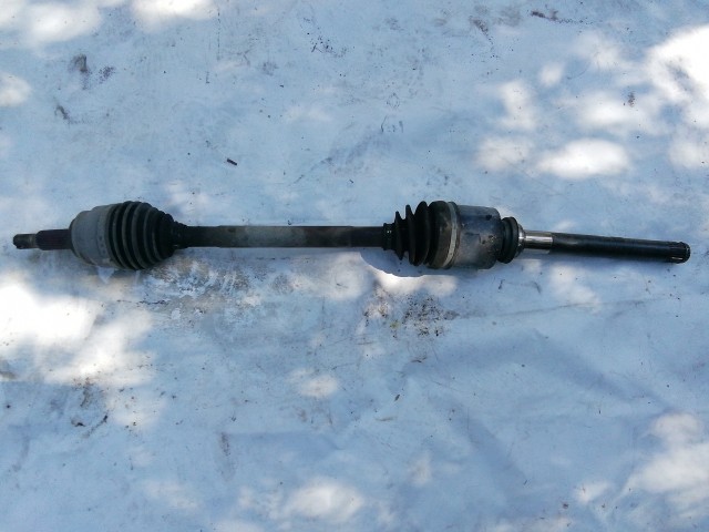 210652 Citroen C4 Aircross 2012-2017 jobb első féltengely, 28 bordás