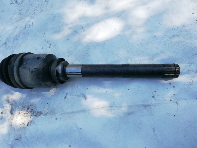 210652 Citroen C4 Aircross 2012-2017 jobb első féltengely, 28 bordás