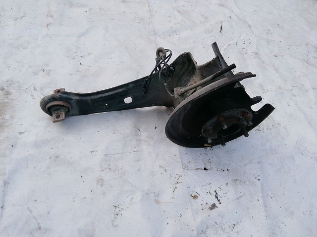 210722 Citroen C4 Aircross 2012-2017 bal hátsó lengőkar, (csonkállvány,kerékagy)