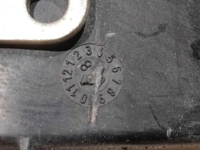 151747 Citroën Berlingo , Peugeot Partner 2008-2018 tankajtó 9802300180