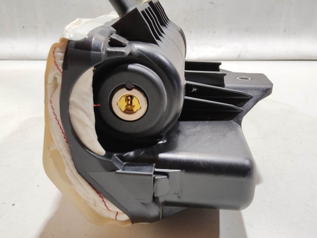 Opel Corsa D 2006-2014 2006-2014 Légzsák használt  zöld 