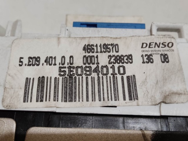 Opel Corsa D 2006-2014 2006-2014 Fűtés- és közép kapcsolók használt  manual