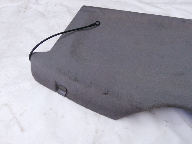 210716 Opel Corsa C 2000-2009 Kalaptartó