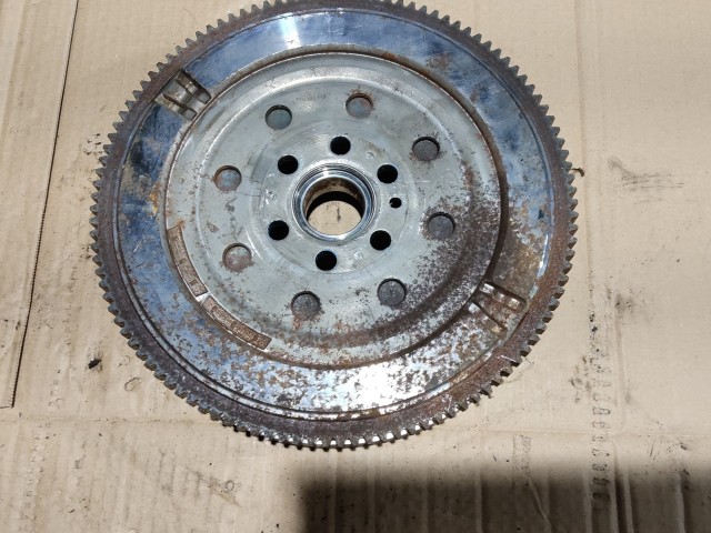 203967 Alfa Romeo 166, 156, Lancia Thesis 2,4 20v Diesel lendkerék 46823855