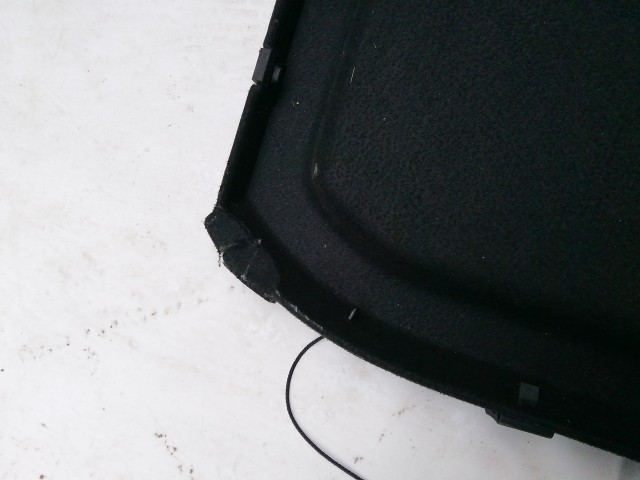 210698 Suzuki Sx4, Fiat Sedici 2006-2014 kalaptartó, a képen látható sérüléssel