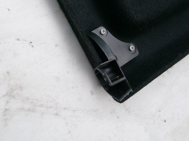 210698 Suzuki Sx4, Fiat Sedici 2006-2014 kalaptartó, a képen látható sérüléssel