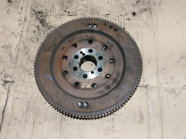 203988 Alfa Romeo GT, 147, 156 1,9 16v Diesel lendkerék 55212854 , 937A5000