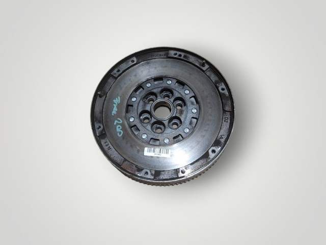 Alfa Romeo 159, Giulietta, Fiat Freemont, Bravo, Lancia Delta 2,0 16v Diesel lendkerék 55235324