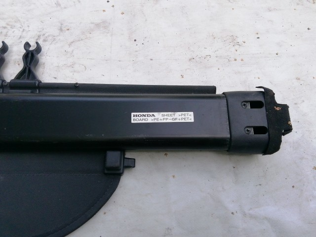 210751 Honda CR-V III. 2007-2011 kalaptartó