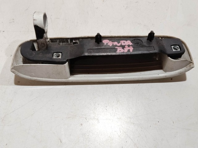 Fiat Panda II. 2003-2012 2003-2012 Kilincs használt bal hátsó külső, fehér