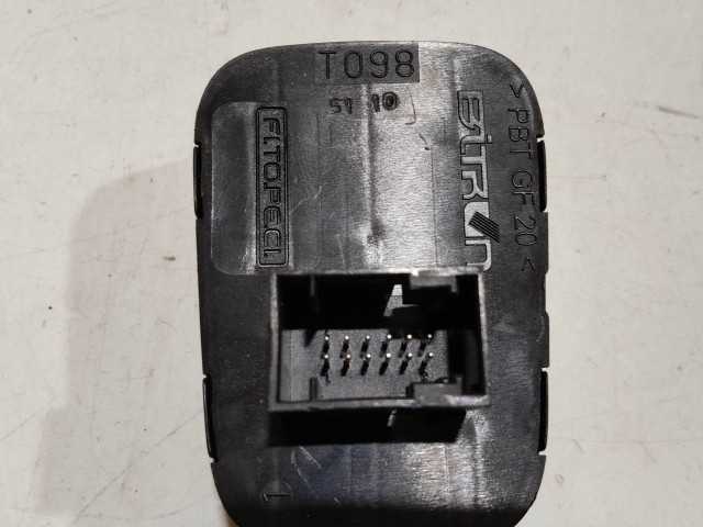 Fiat Fiorino , Qubo 2007-2024 Fűtés- és közép kapcsolók használt  manual