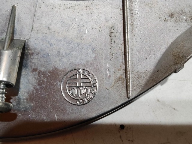 205938 Alfa Romeo MiTo 2008-2018 matt ezüst, bal hátsó lámpa keret a képen látható állapotban!!!