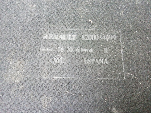 210743 Renault Megane II. 2002-2009 Kalaptartó 8200034999