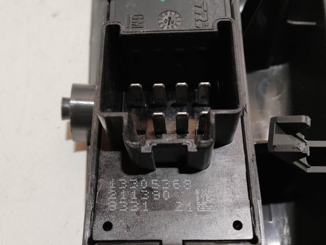 Chevrolet Cruze 2008-2012 bal hátsó ablakemelő kapcsoló  13305368