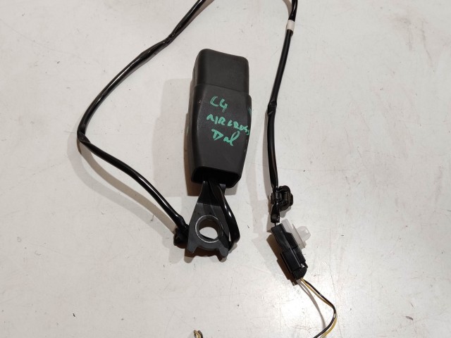 206341 Citroen C4 Aircross 2012-2017 bal első biztonsági övcsat