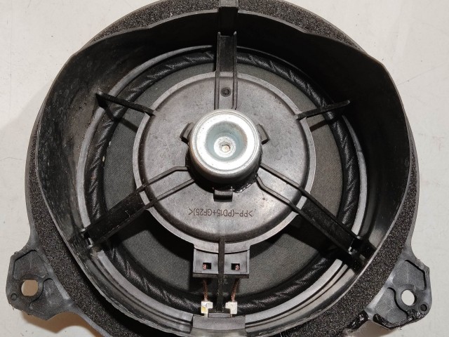 Toyota Yaris 2005-2010 Hangszóró használt  Jobb első
