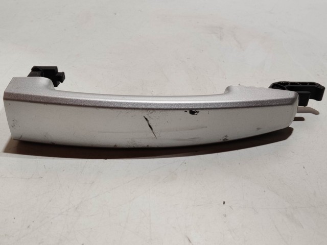 Chevrolet Cruze 2008-2012 2008-2012 Kilincs használt jobb első külső, ezüst 