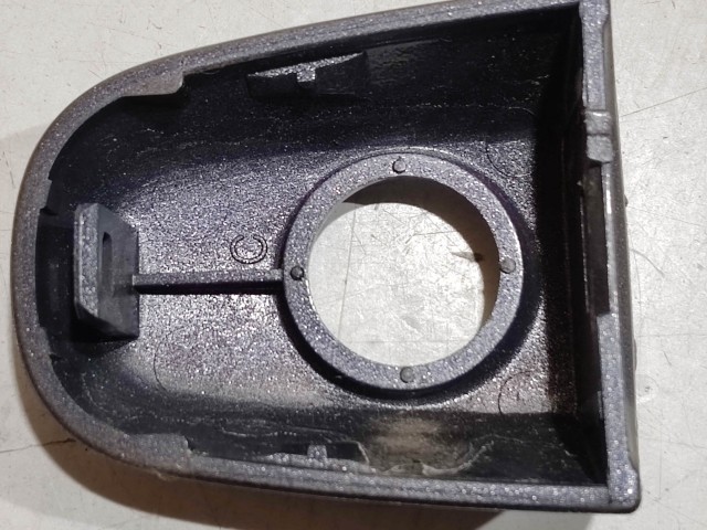 Toyota Yaris 2005-2010 Zárbetét kupak használt bal első, sötétszürke 