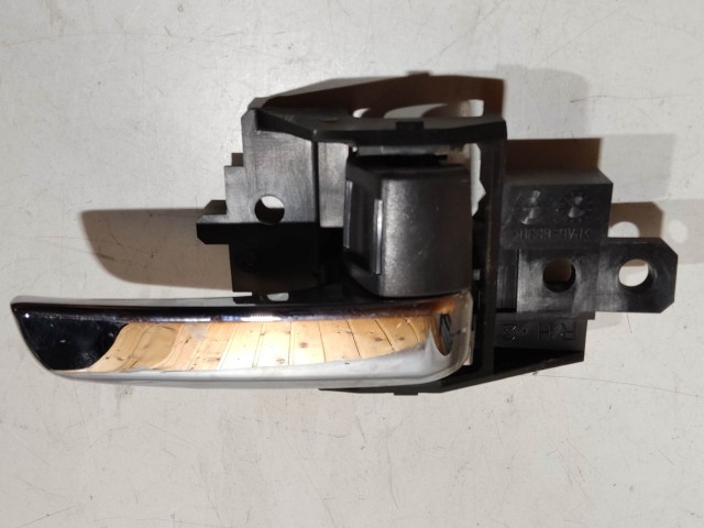 206352 Citroen C4 Aircross 2012-2017 jobb első belső kilincs