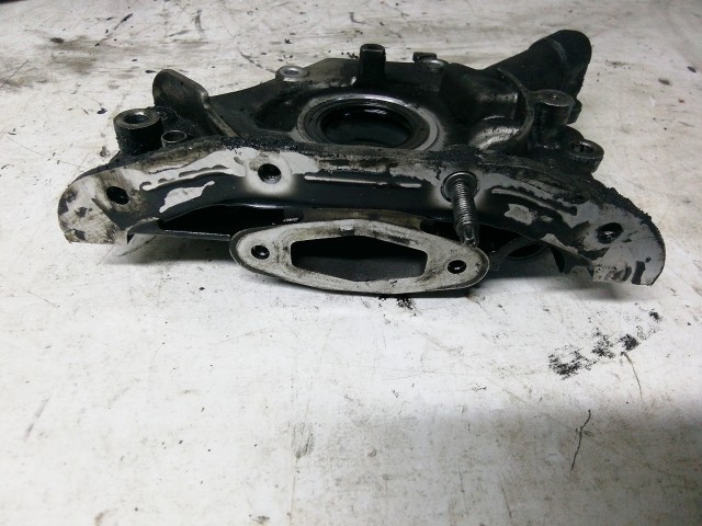 Peugeot 207 2006-2014 Motorolajszivattyú használt   