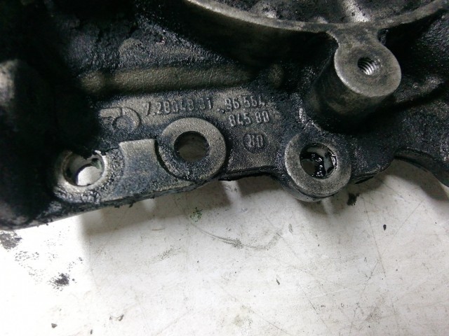 Peugeot 207 2006-2014 Motorolajszivattyú használt   