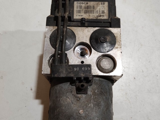 206647 Audi A4 (B5) 1995-2001 Abs 0265216411 , 8E0614111HL  a képen látható sérüléssel