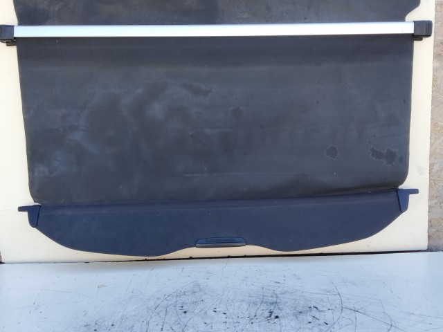 206717 Subaru Forester 2009-2013 kalaptartó (csomagtér roló) a képen látható sérüléssel