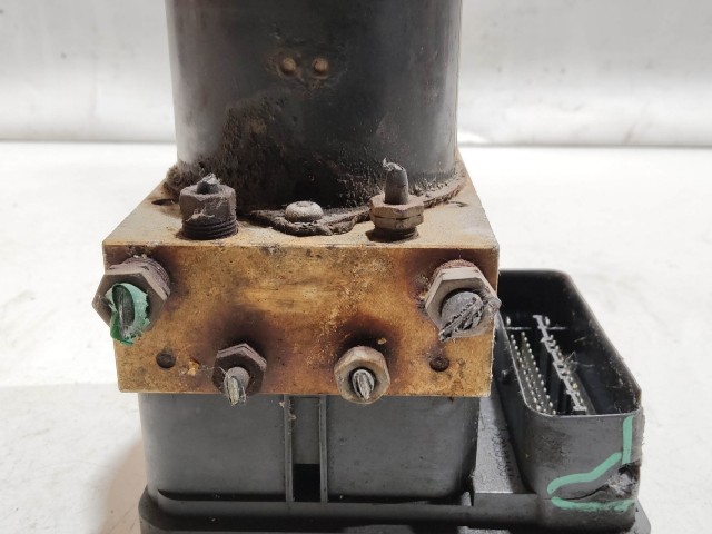 206547 Citroen C3 2002-2010  Abs 10.0399-2973.4 , 9663541580 a képen látható sérüléssel