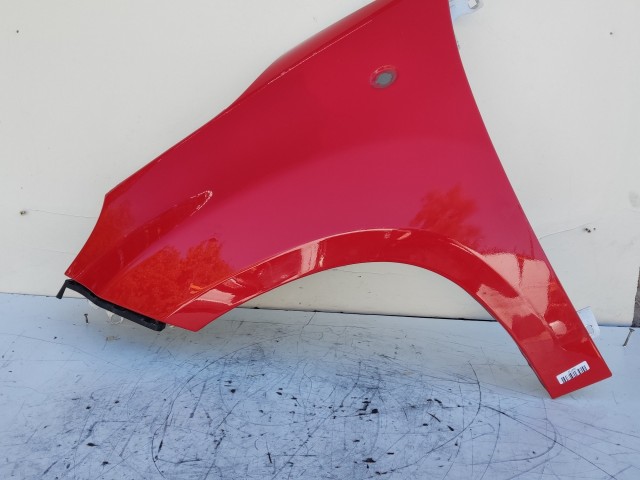 206720 Fiat 500 L 2012-2022 bal első sárvédő 51976573