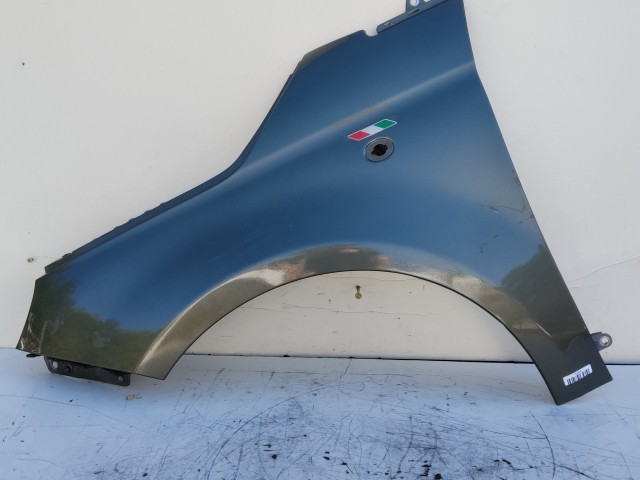 206721 Fiat 500 2007- bal első sárvédő 52015757