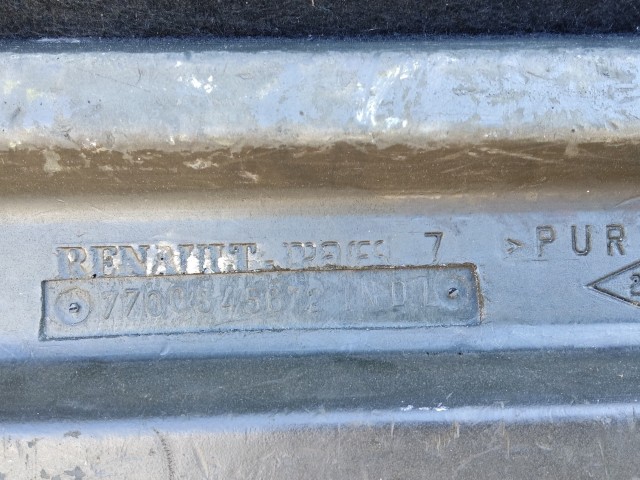 206724 Renault Scenic I. 1996-2003 kalaptartó 7700845672