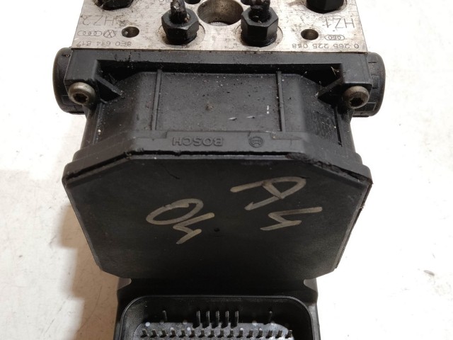 206663 Audi A4 B6 2000-2004 Abs 8E0614517 , 0265225048, a képen látható sérüléssel