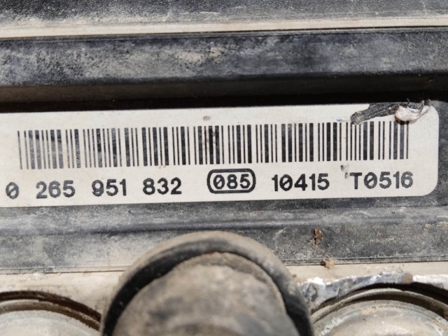 206837 Fiat Grande Punto abs egység 51894801 , 0265251997 a képen látható sérüléssel