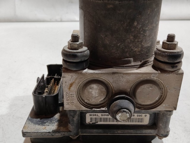 206837 Fiat Grande Punto abs egység 51894801 , 0265251997 a képen látható sérüléssel