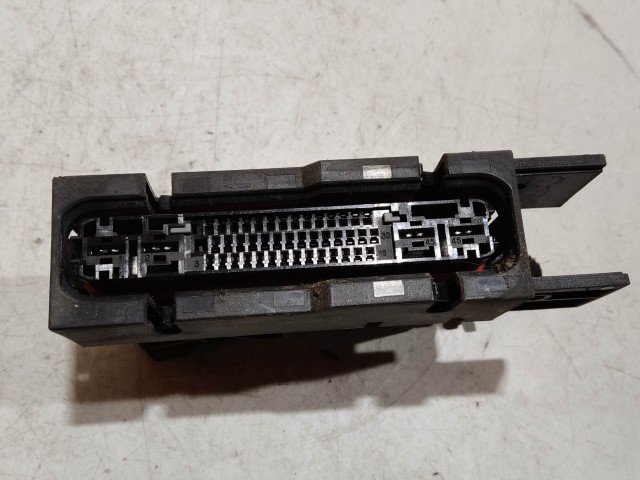 206880 Kia Soul 2009-2013 Abs elektromos csatlakozóB8GK9L2323E , 58910-2K810