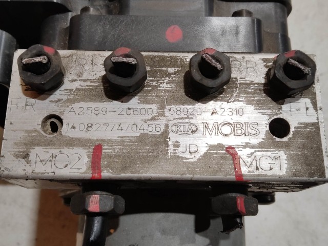 Kia Ceed 2006-2012 Abs  58920-A2310 , 61589-45200