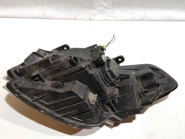 208022 Kia Soul 2009-2013 jobb első fényszóró 92102-2KXXX