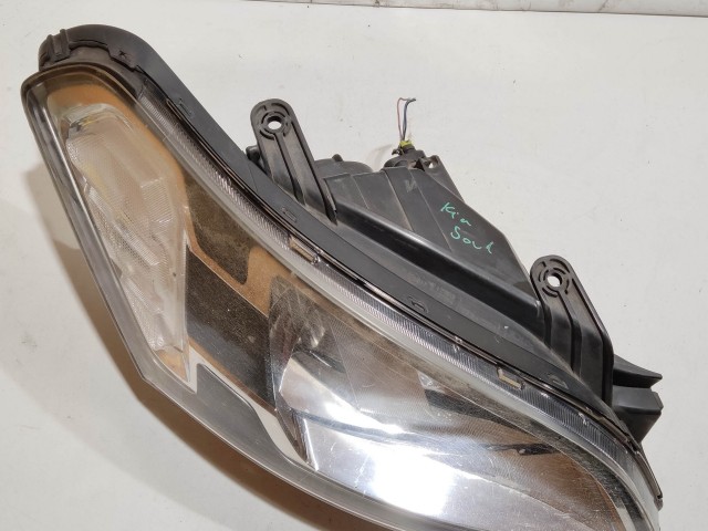 208022 Kia Soul 2009-2013 jobb első fényszóró 92102-2KXXX