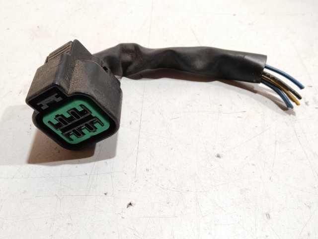 208023 Kia Soul 2009-2013 jobb első fényszóró elektromos csatlakozó 92102-2KXXX