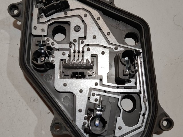 208043 Fiat Stilo 2001-2003 bal hátsó lámpa Izzó foglalat 46758988