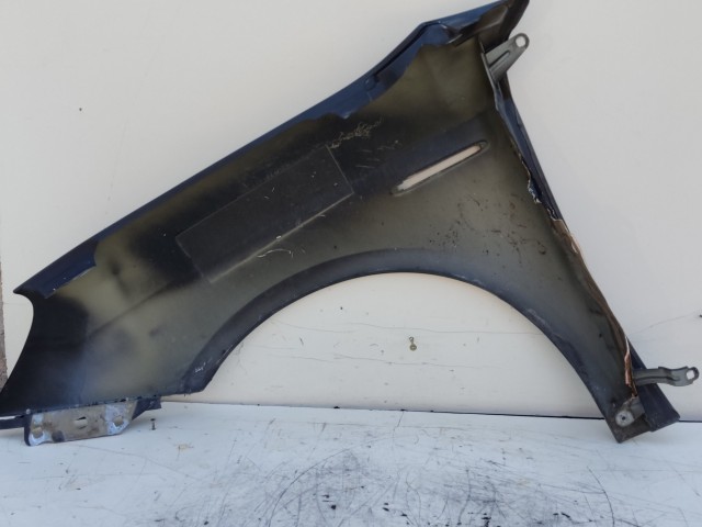 206965 Alfa Romeo Giulietta 2010-2020  jobb első sárvédő, a képen látható sérüléssel 50520626